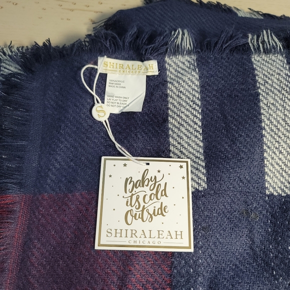 Shiraleah Ashley Scarf Baby it's Cold Outside Wrap Women's One Size Fits All - Picture 5 of 6